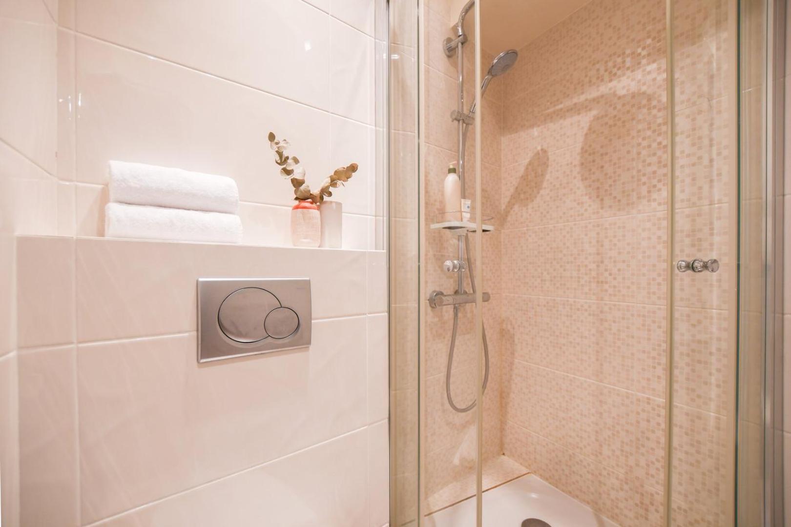 GuestReady - Fantastic Apt in Épinettes ideal for 4! Parigi Esterno foto